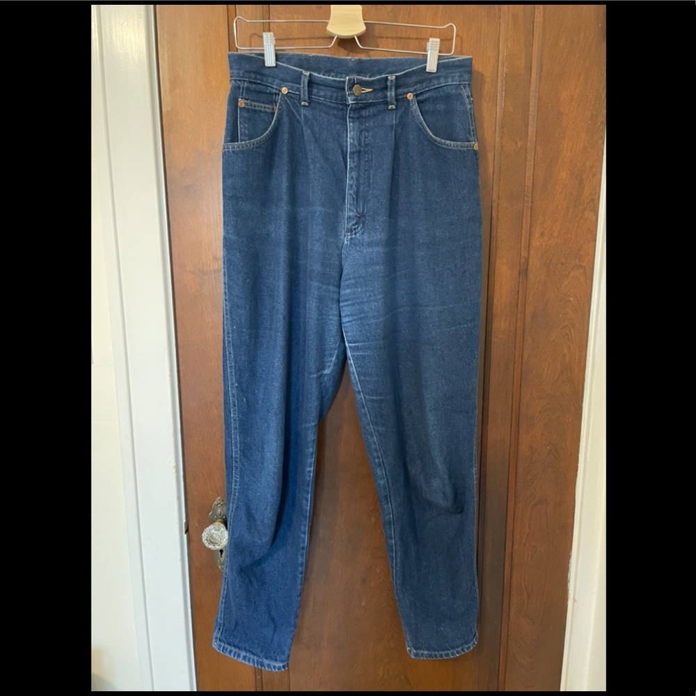 Retro Lee's high-waisted jeans with pin-tucks